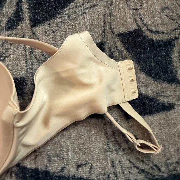 Skim’s Balconette push up bra - Picture 6 of 6